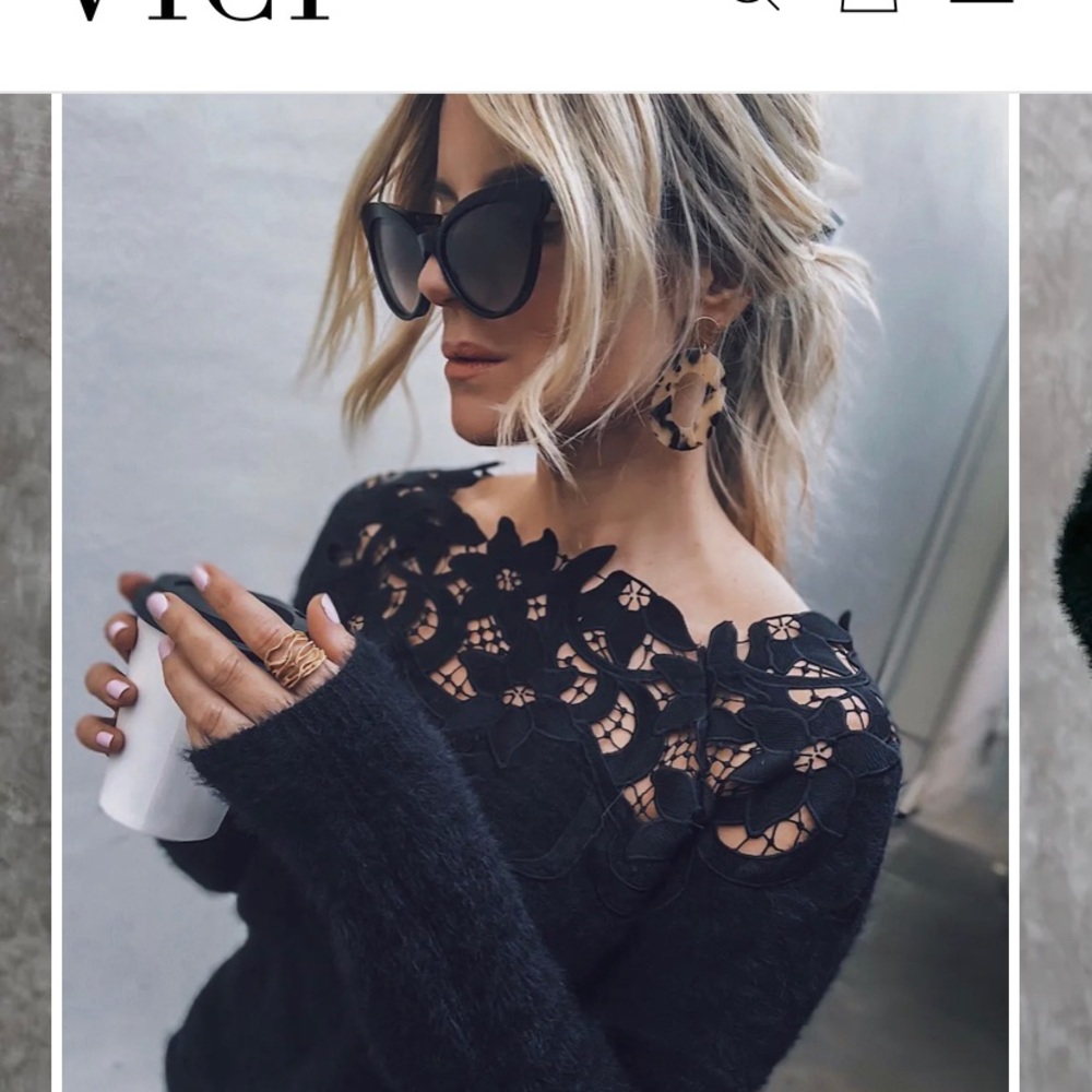 Vici SINCERELY YOURS KNIT SWEATER - BLACK